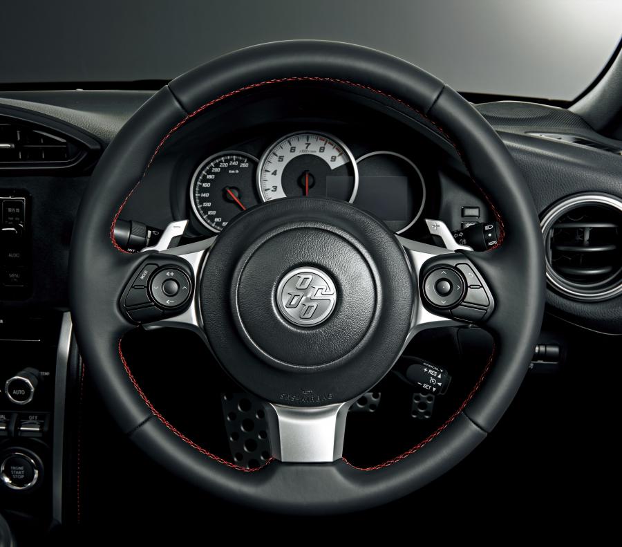 Панель приборов Toyota 86 GT Limited 2016 года  (JP) (фото 11 из 15)